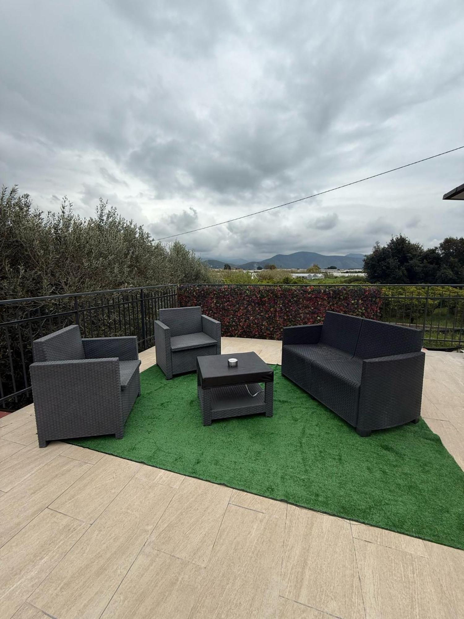 Villa La Perla Di Dea Lido Di Fondi Exterior foto